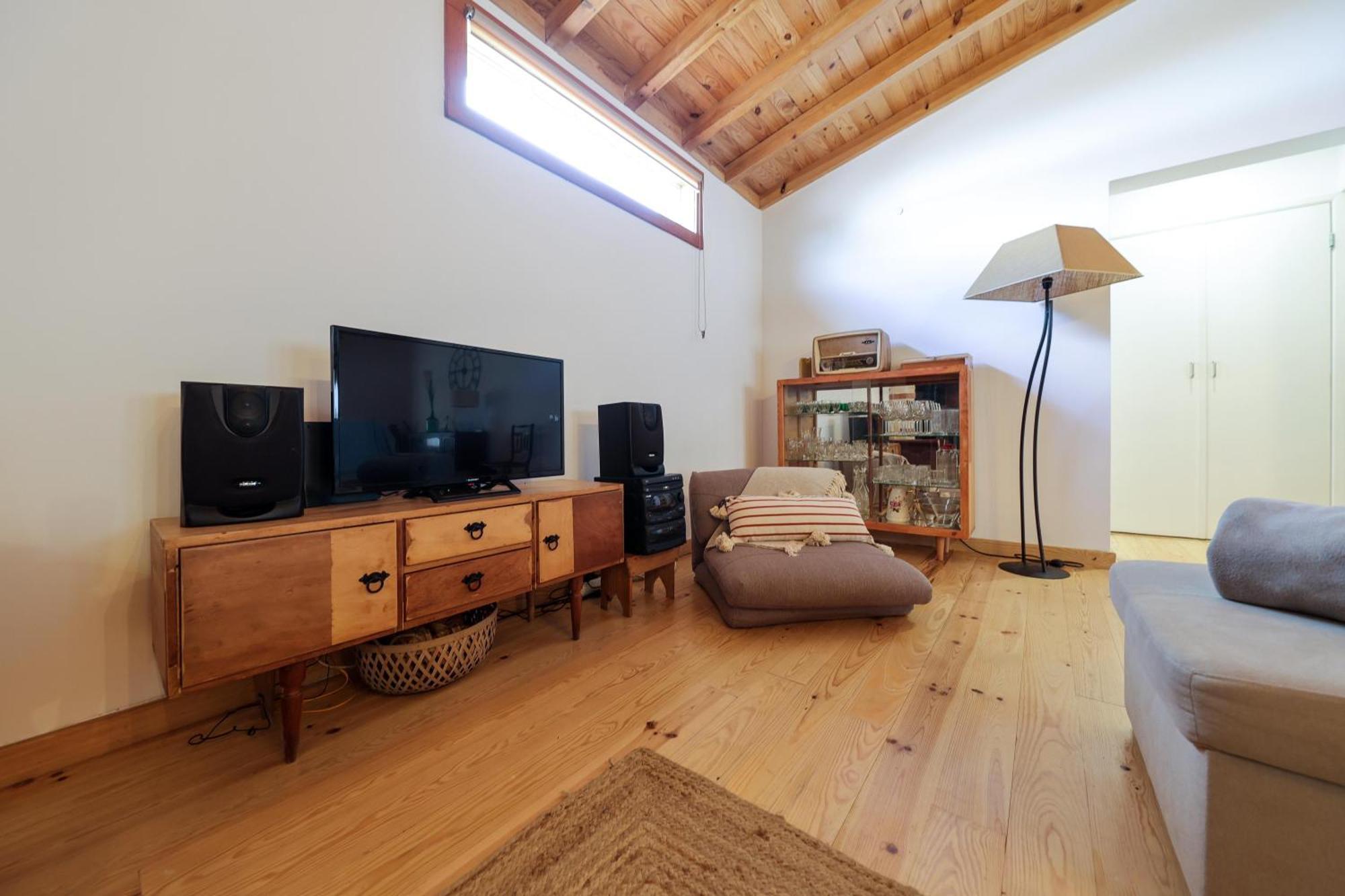 Renovated Wine Press House - With Pool Villa Porto de Mos  Phòng bức ảnh