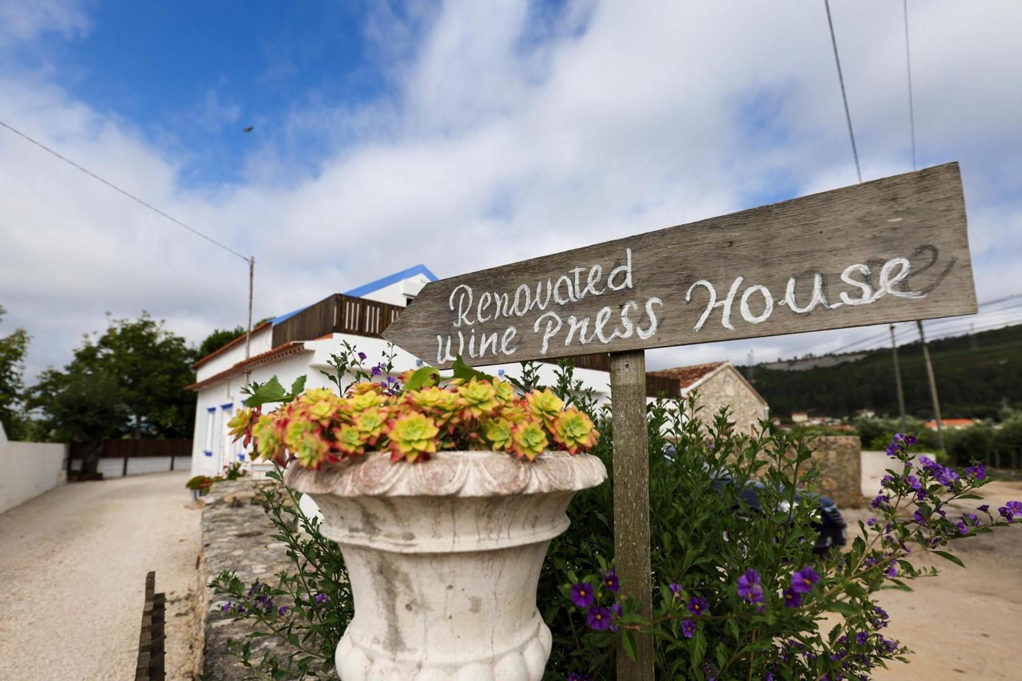 Renovated Wine Press House - With Pool Villa Porto de Mos  Ngoại thất bức ảnh